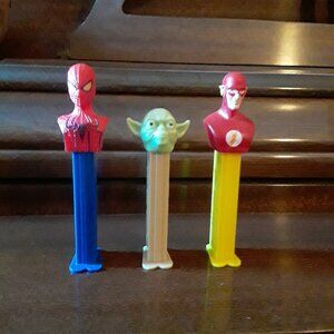 Lot of 3 Pez dispensers